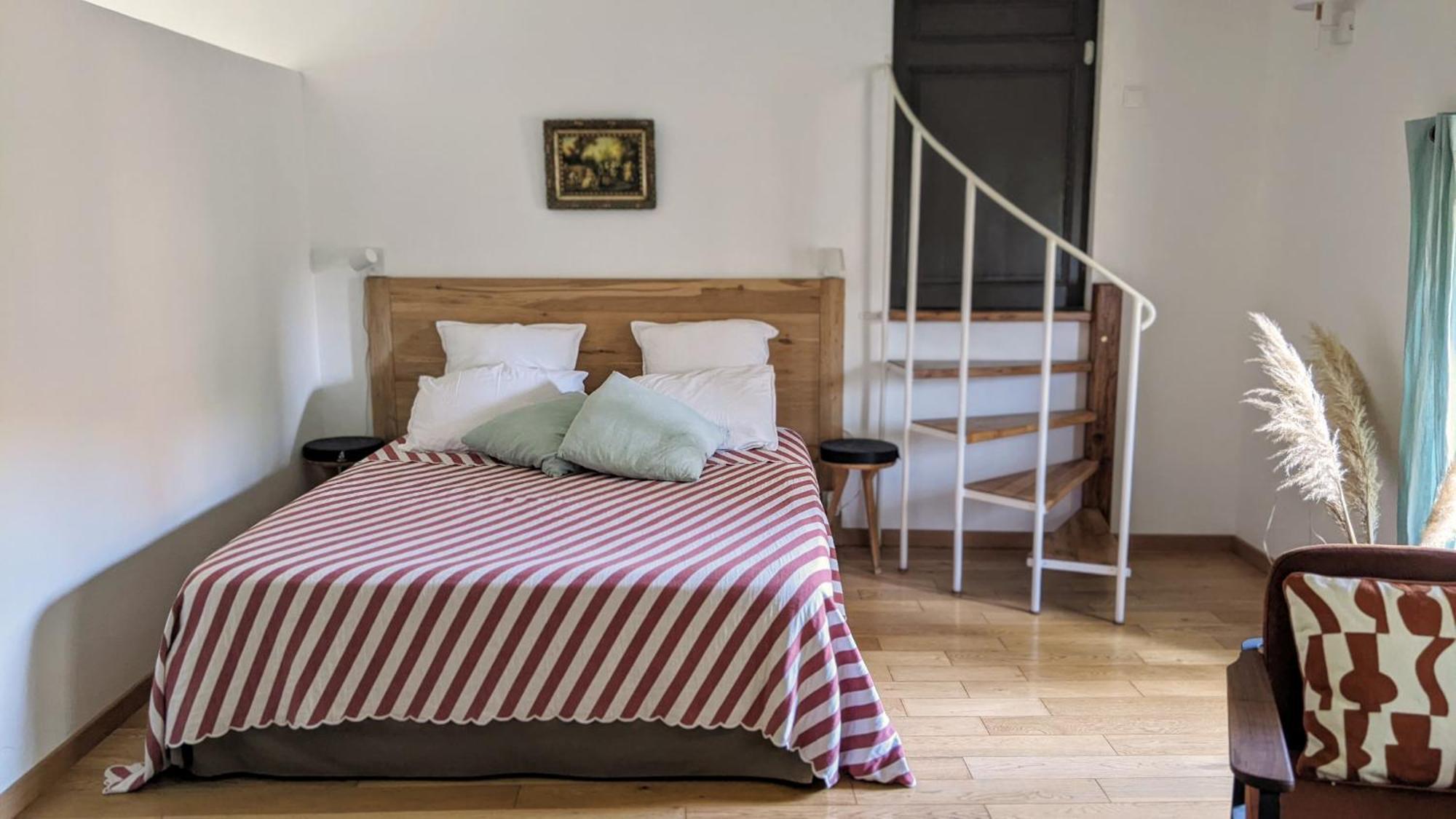 Le Clos Du Perret Chaussan Kültér fotó